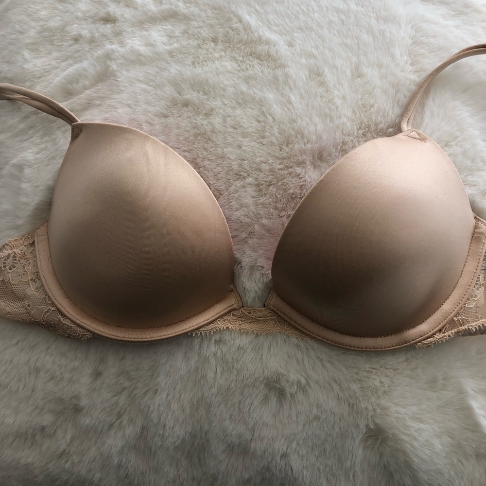 Victoria’s Secret push-up bra